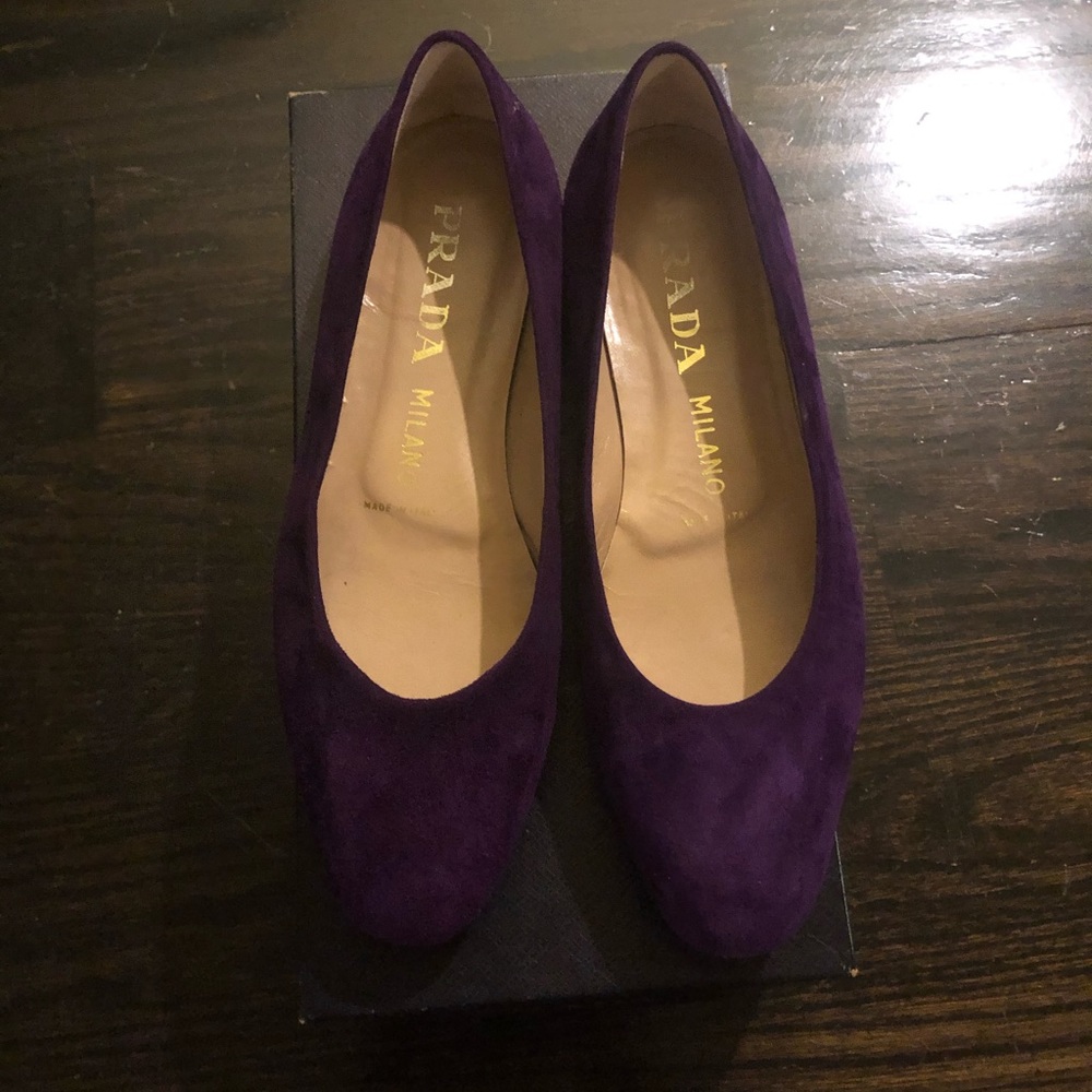 Vintage purple Prada flats